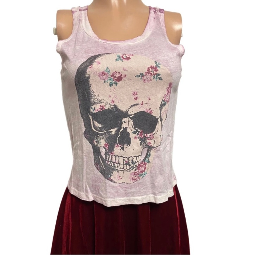 Pretty Purple Spray Wash Floral skull Wet Seal Cotton Crop Tank Top NWTS Punk